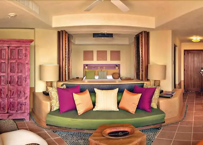 Hilton Grand Vacations Club Resort Zihuatanejo