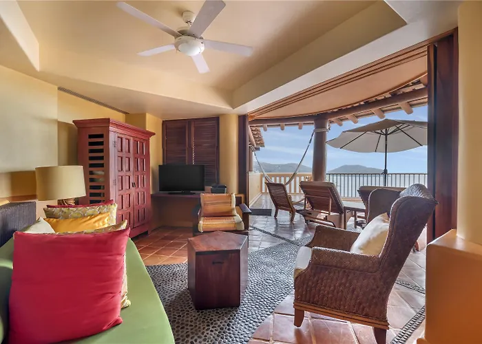 Hilton Grand Vacations Club Resort 4*