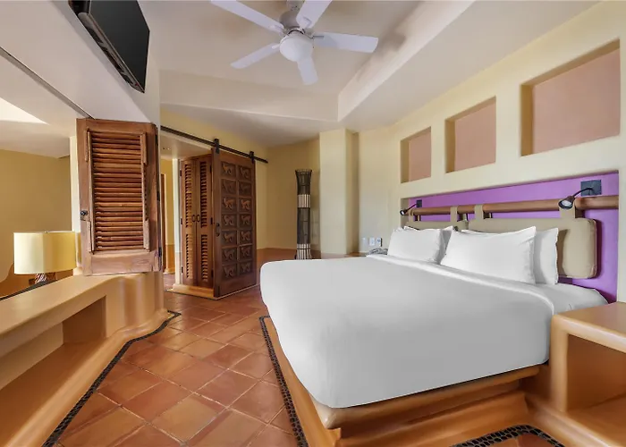 Hilton Grand Vacations Club 4*